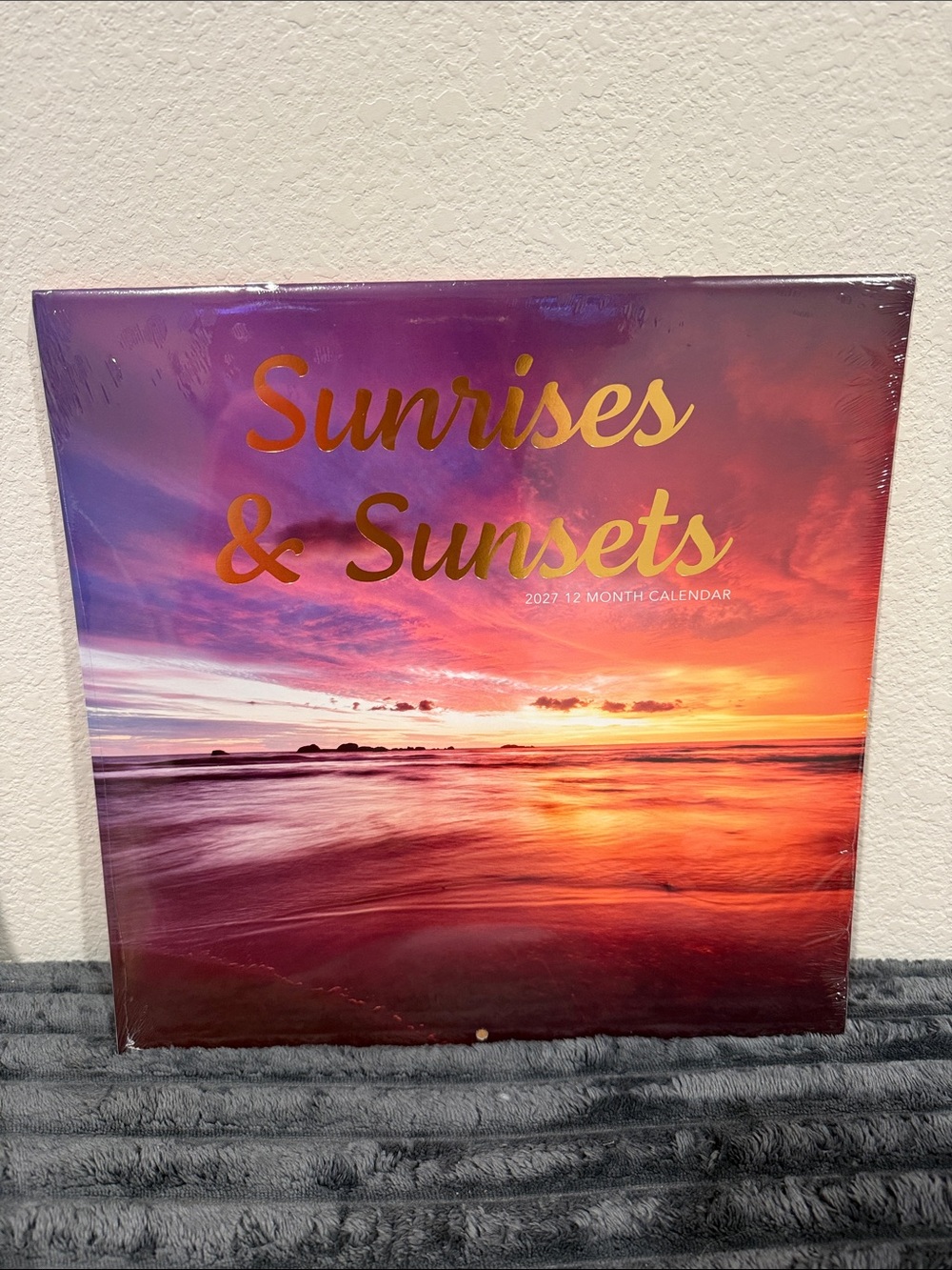 Sunrises and sunsets 2027 Calendar